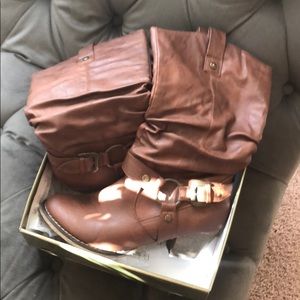 Womens Boots